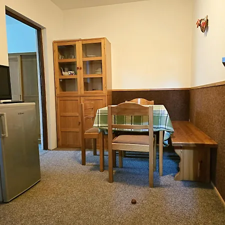 Turisticka Jiskra Guest house *