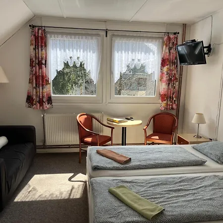 Turisticka Jiskra Guest house *